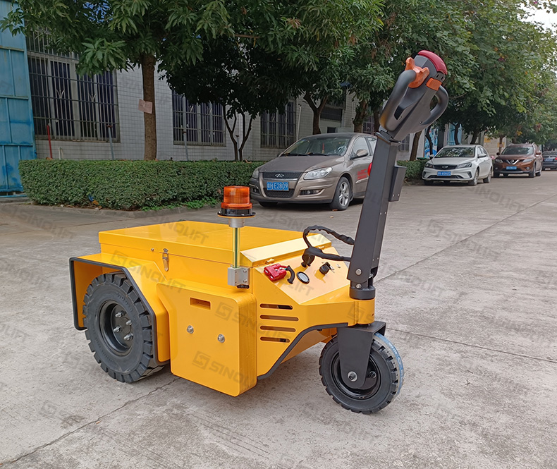 1724744978972217.jpg ML-1000L(1200L)步驾式电动牵引车定制加装灯-反光板-软警示灯杆 (2).jpg